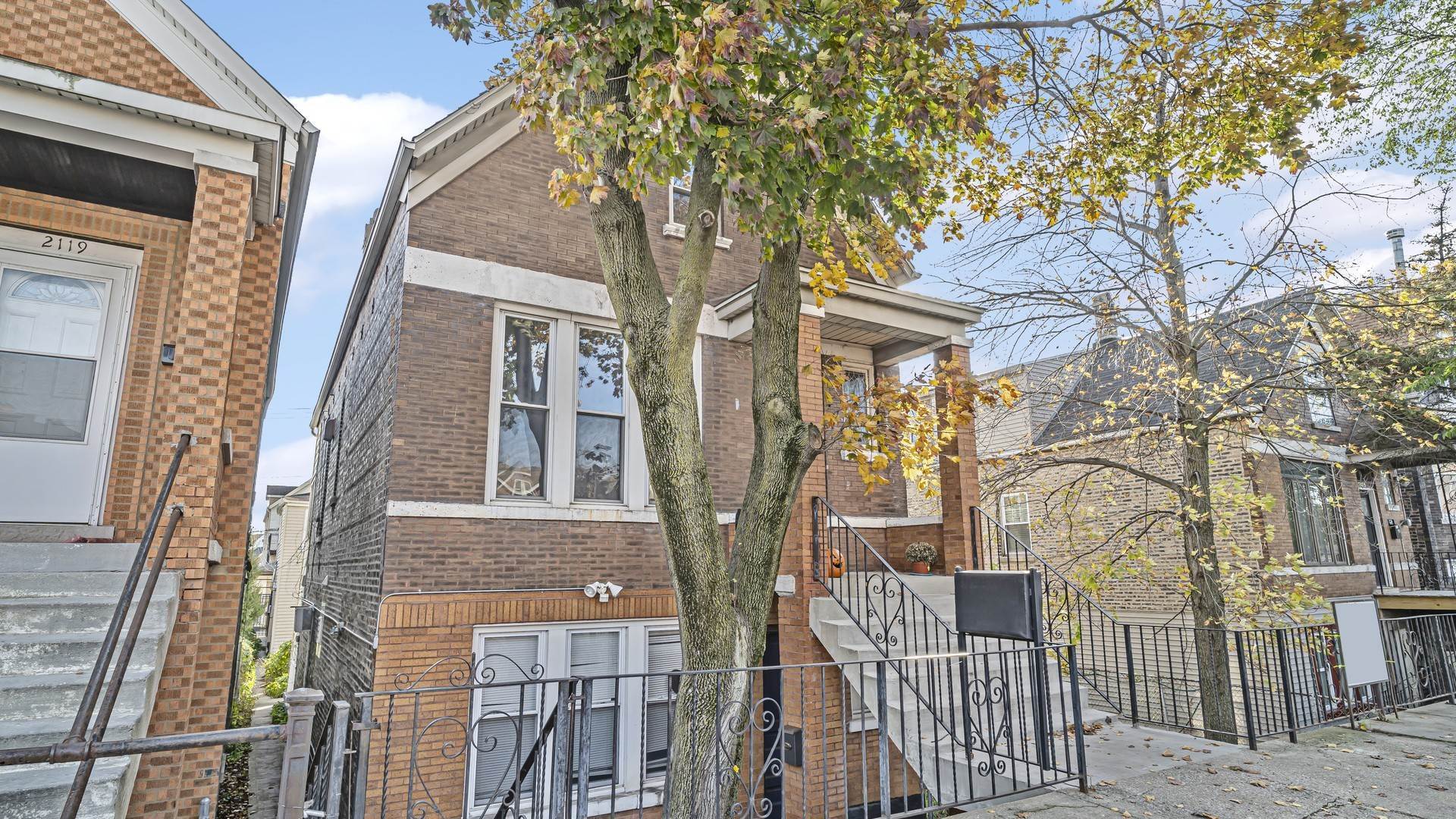 Multi Family for Sale at Heart of Chicago, Chicago, IL 60608