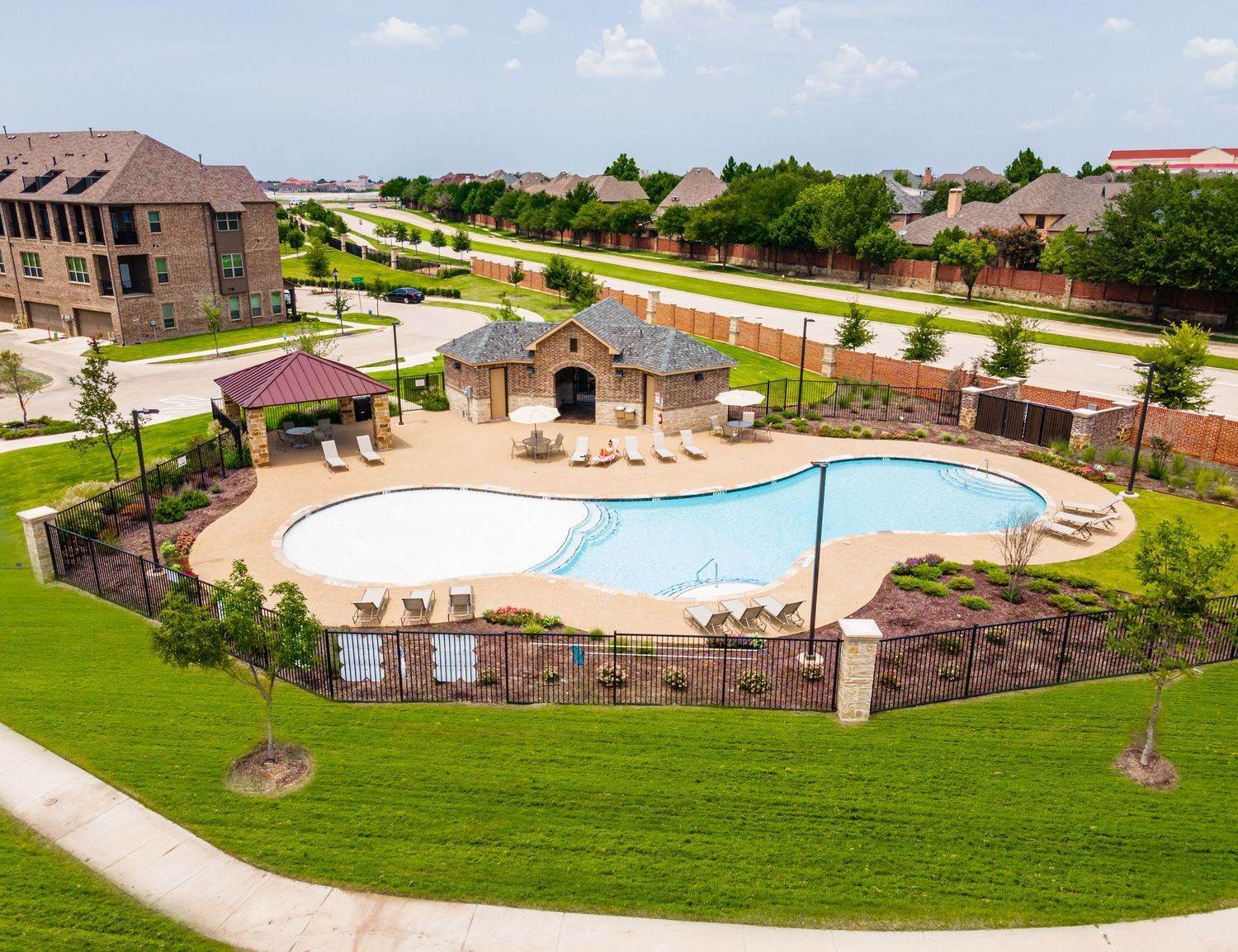 9. Wade Settlement Townhomes building at 4269 Willow Pond Drive, Frisco, TX 75034