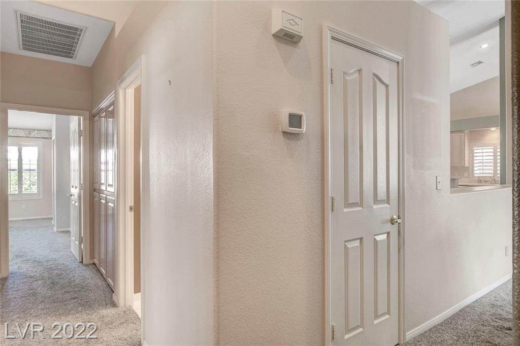 16. Single Family for Sale at NV 89074