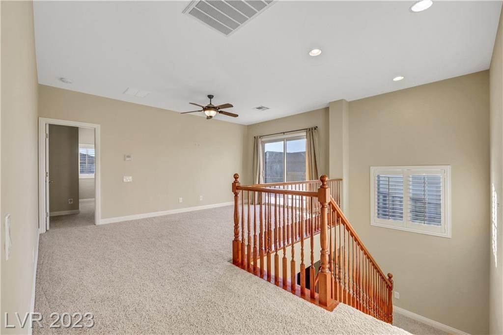 39. Single Family for Sale at NV 89044