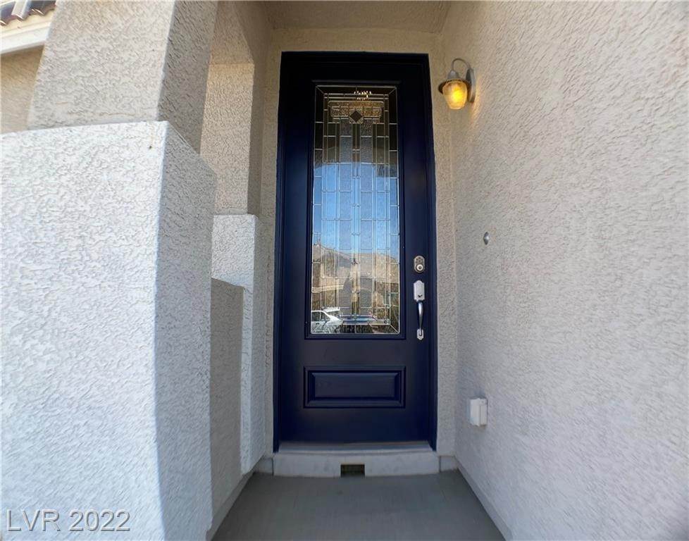 4. Single Family for Sale at NV 89002
