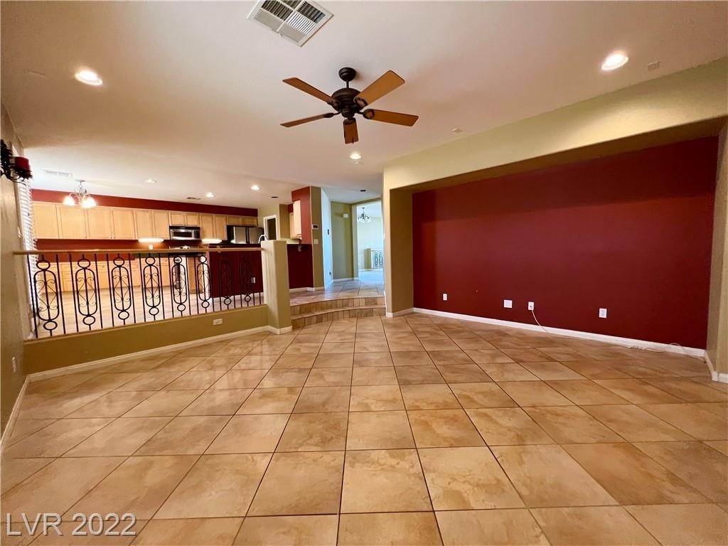21. Single Family for Sale at NV 89002