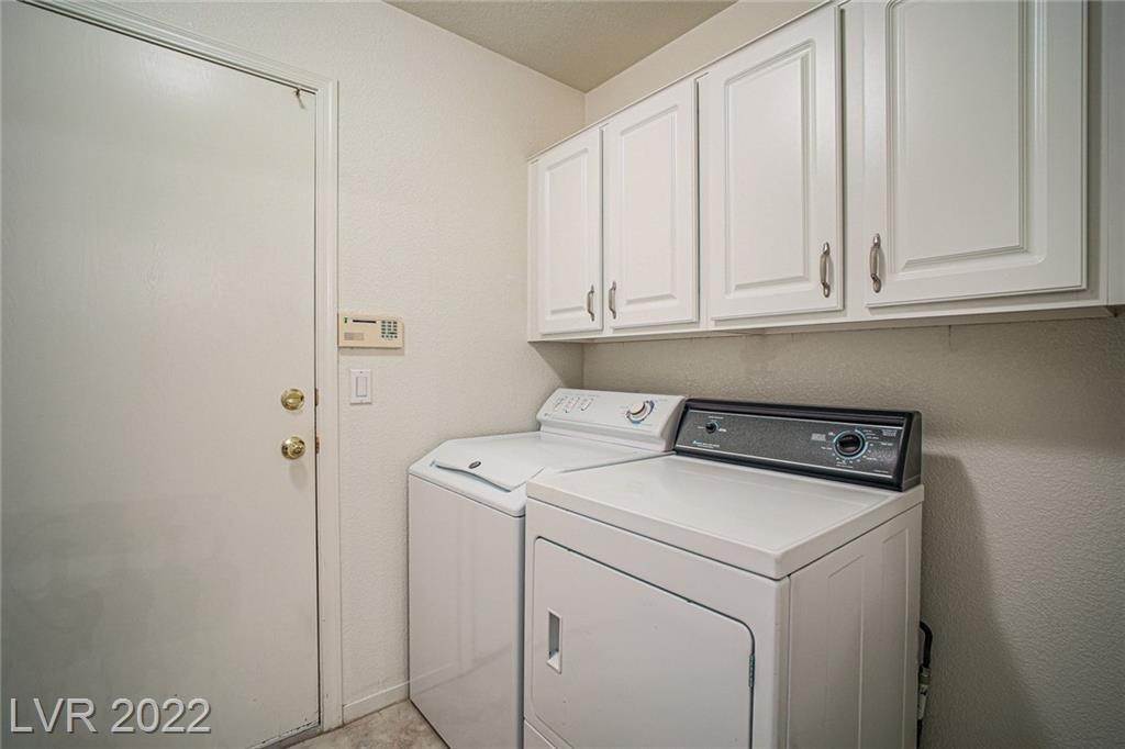 19. Single Family for Sale at NV 89074
