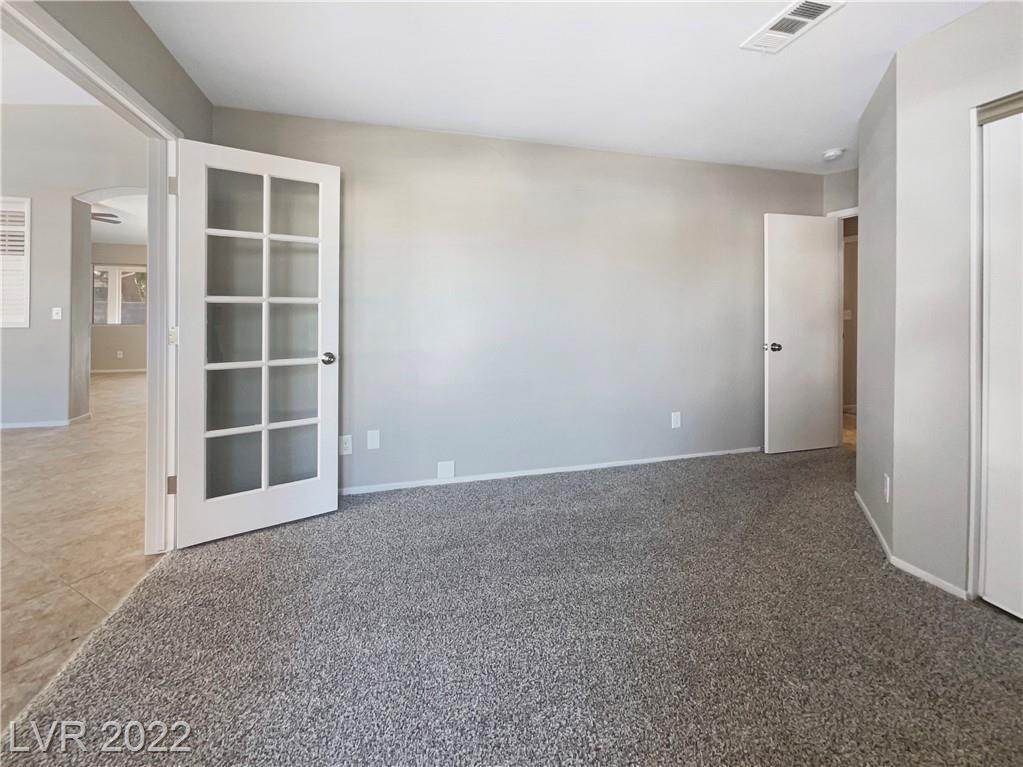 12. Single Family for Sale at NV 89074