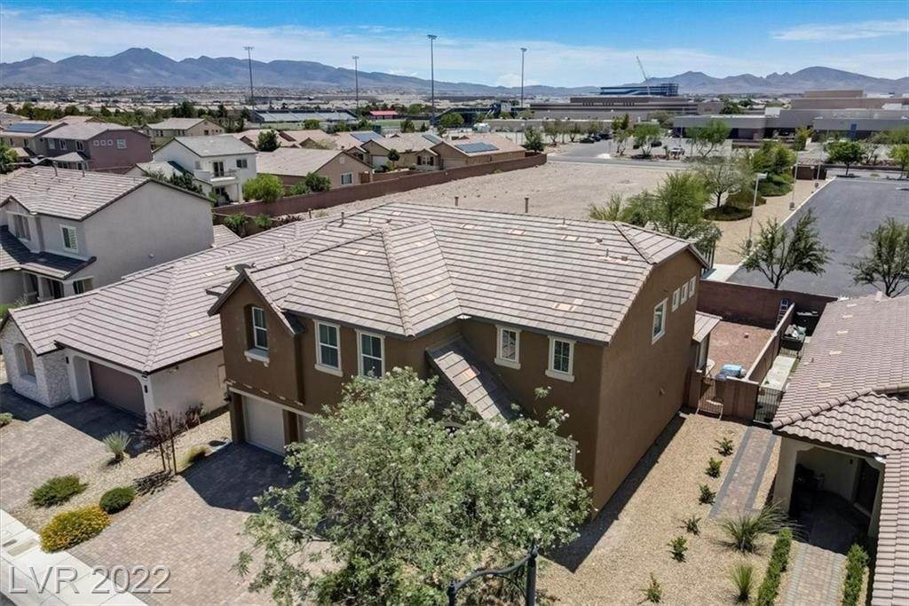 9. Single Family for Sale at NV 89052