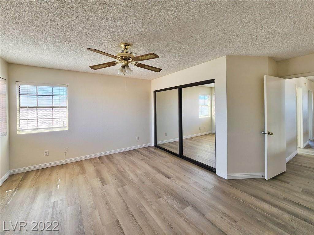20. Single Family for Sale at NV 89074