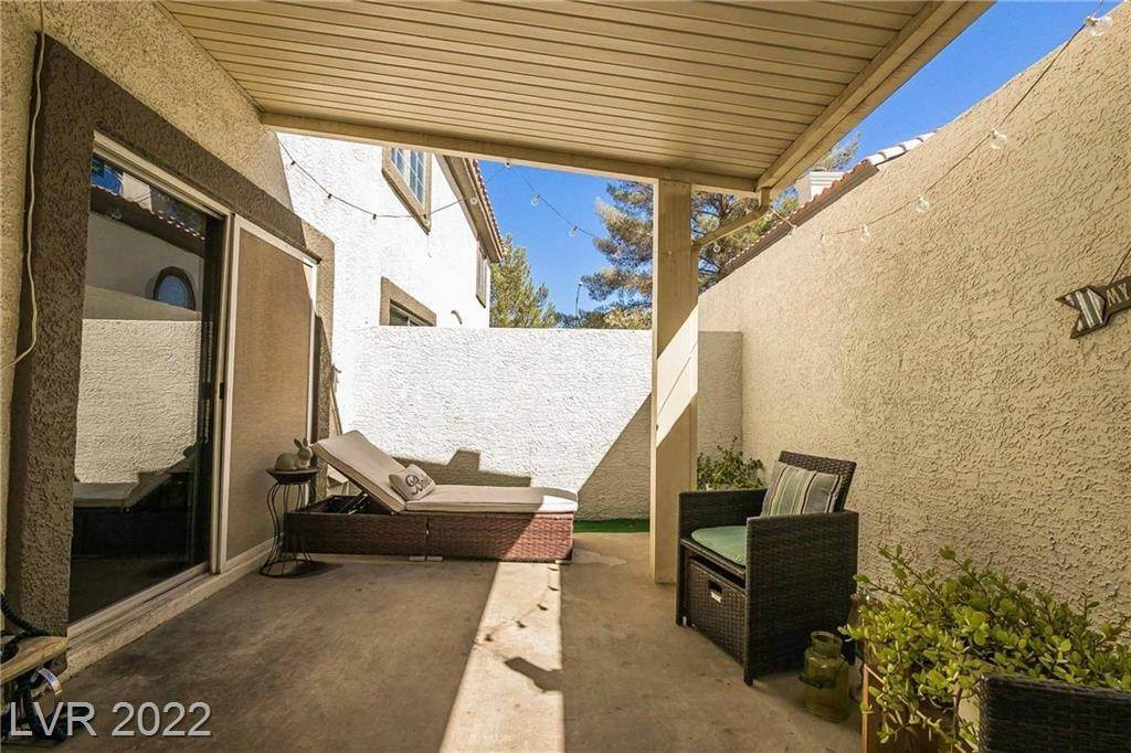 6. Townhouse for Sale at NV 89074
