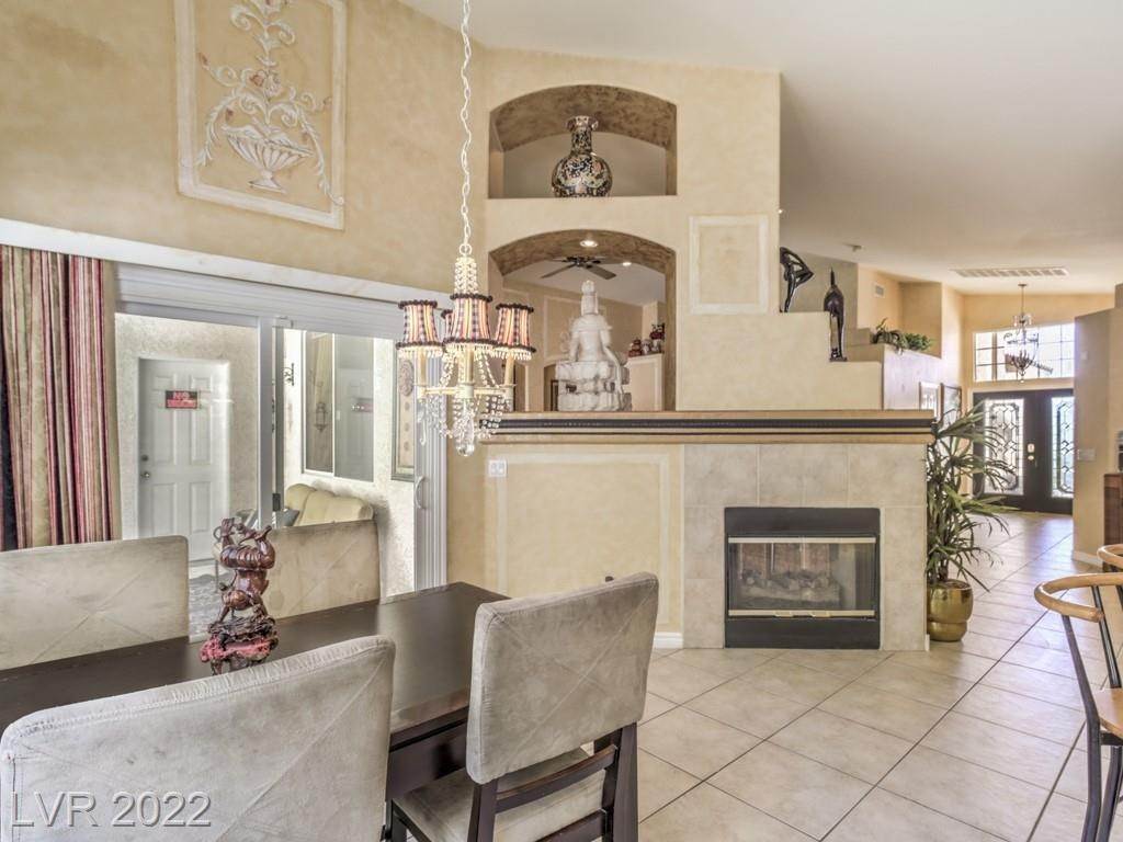 11. Single Family for Sale at NV 89052