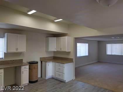 16. Single Family for Sale at NV 89018