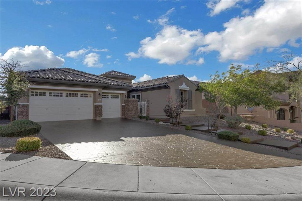 12. Single Family for Sale at NV 89044