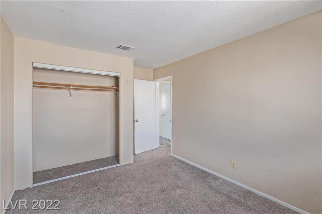 35. Single Family for Sale at NV 89014