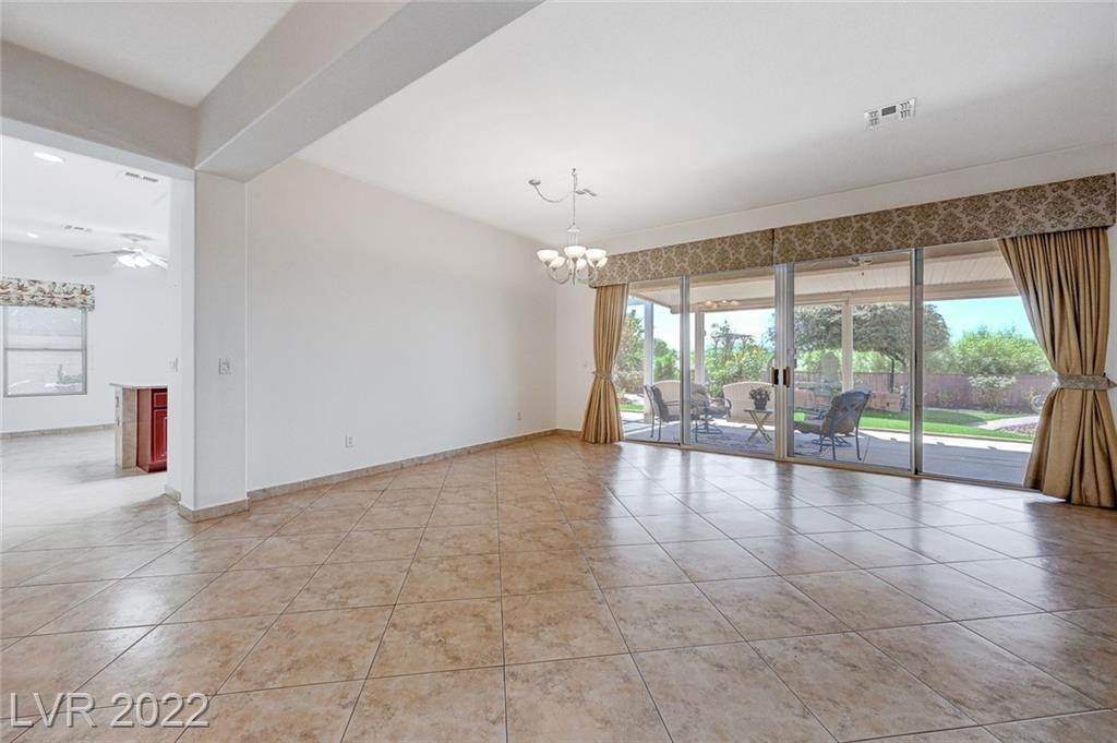 27. Single Family for Sale at NV 89052