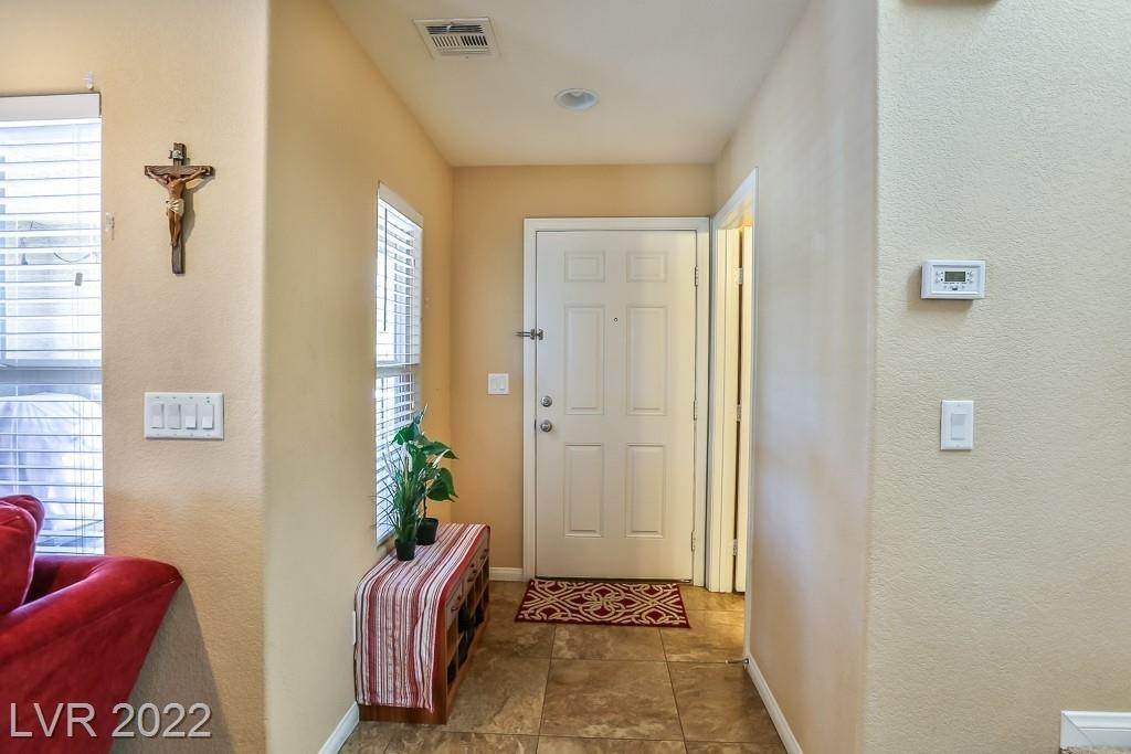 21. Townhouse for Sale at NV 89044