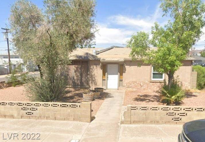 16. Single Family for Sale at NV 89015