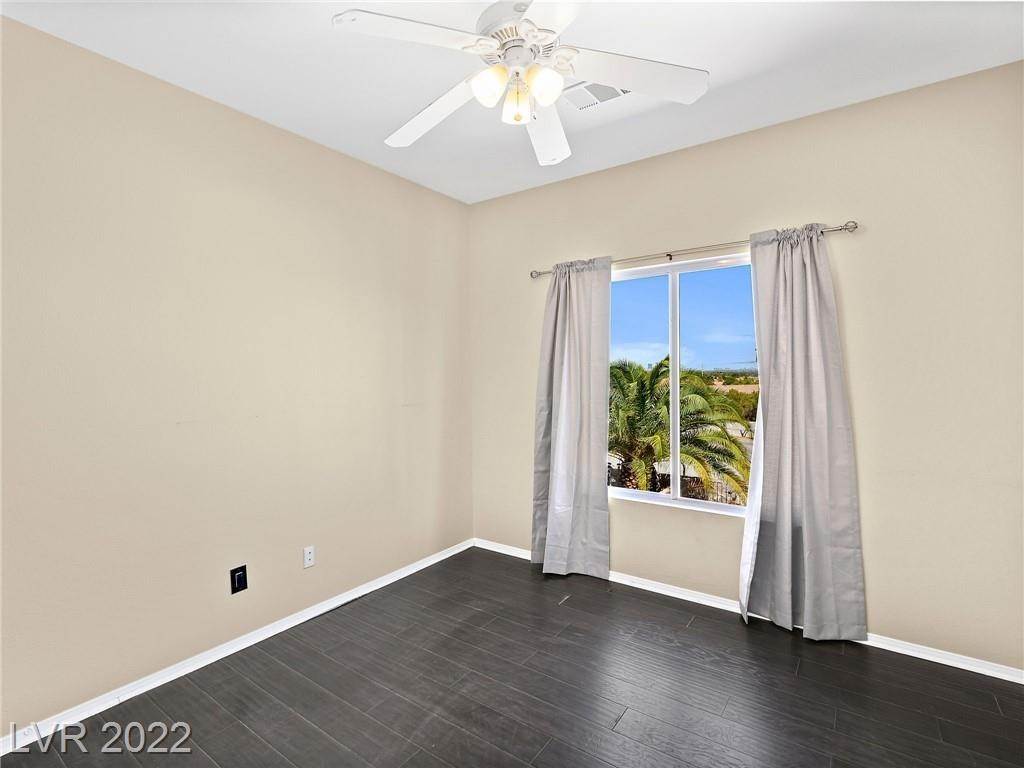 35. Single Family for Sale at NV 89012