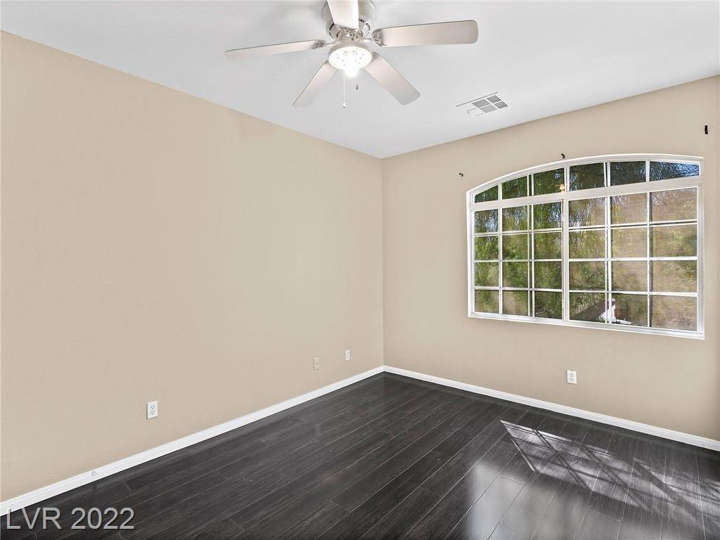 21. Single Family for Sale at NV 89012