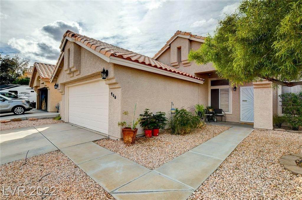 4. Single Family for Sale at NV 89015