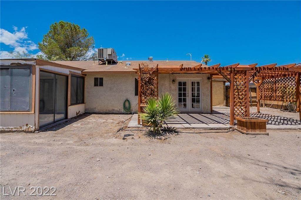 14. Single Family for Sale at NV 89015