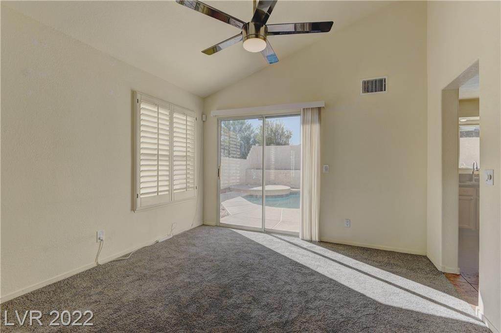 8. Single Family for Sale at NV 89014