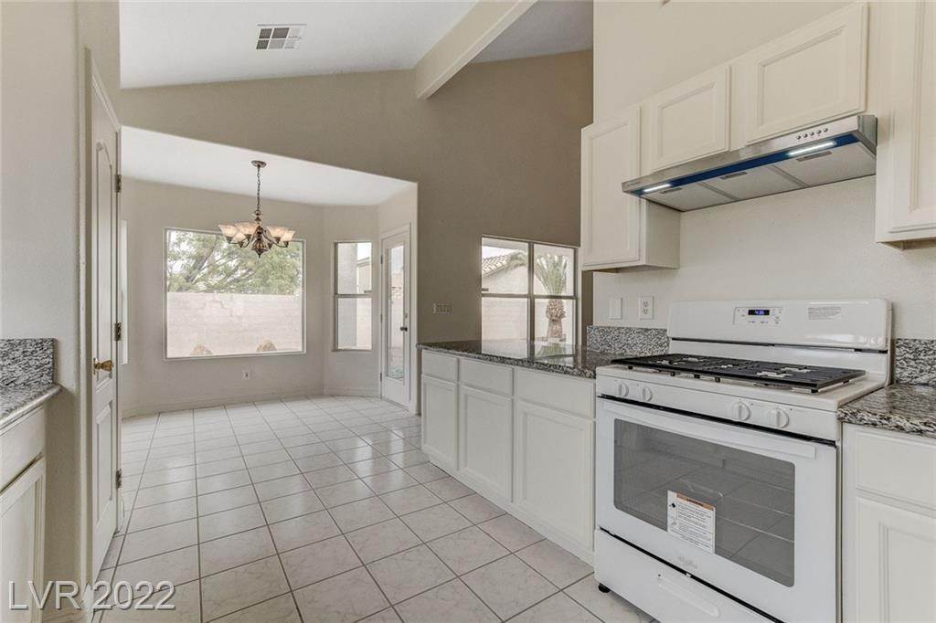 18. Single Family for Sale at NV 89012