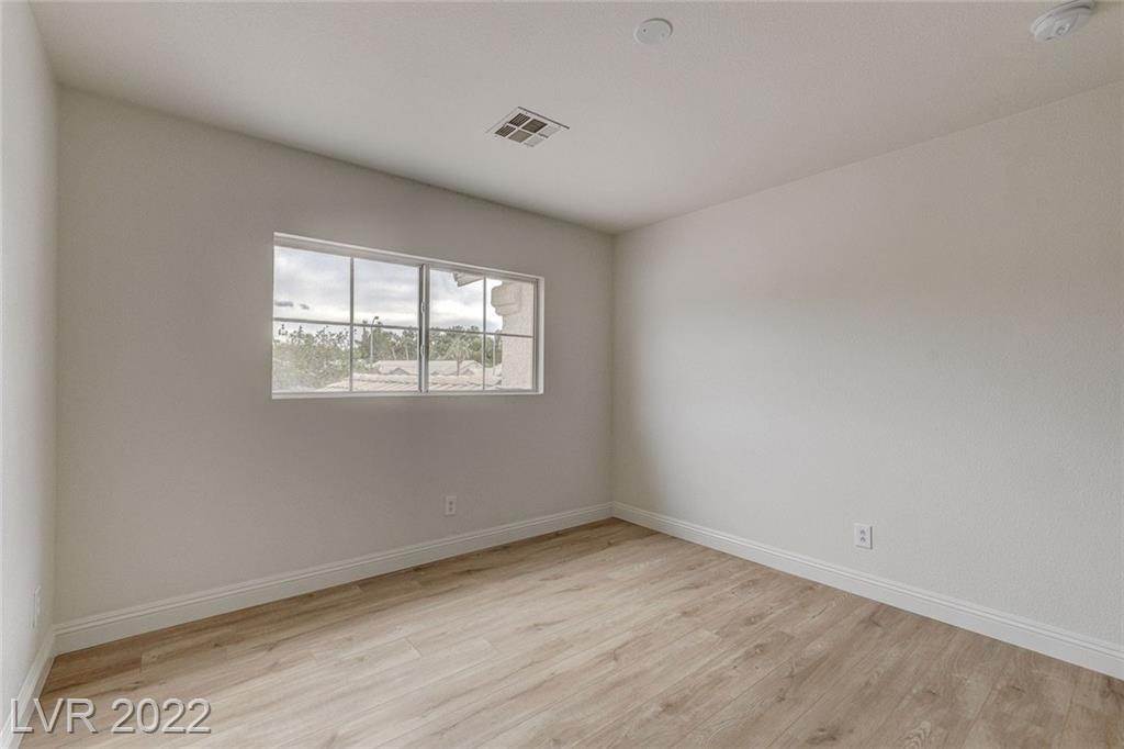 39. Single Family for Sale at NV 89012