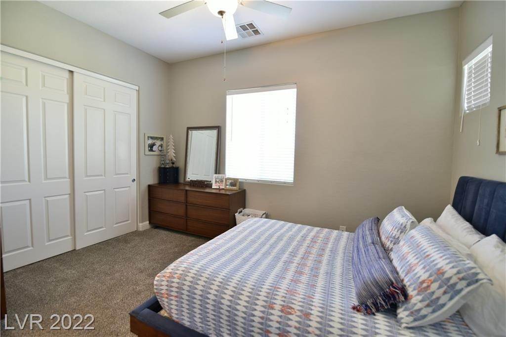 24. Single Family for Sale at NV 89044