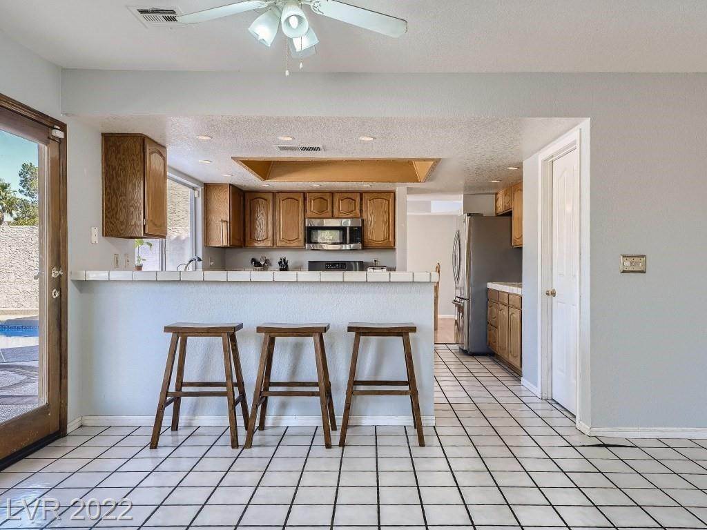 33. Single Family for Sale at NV 89074