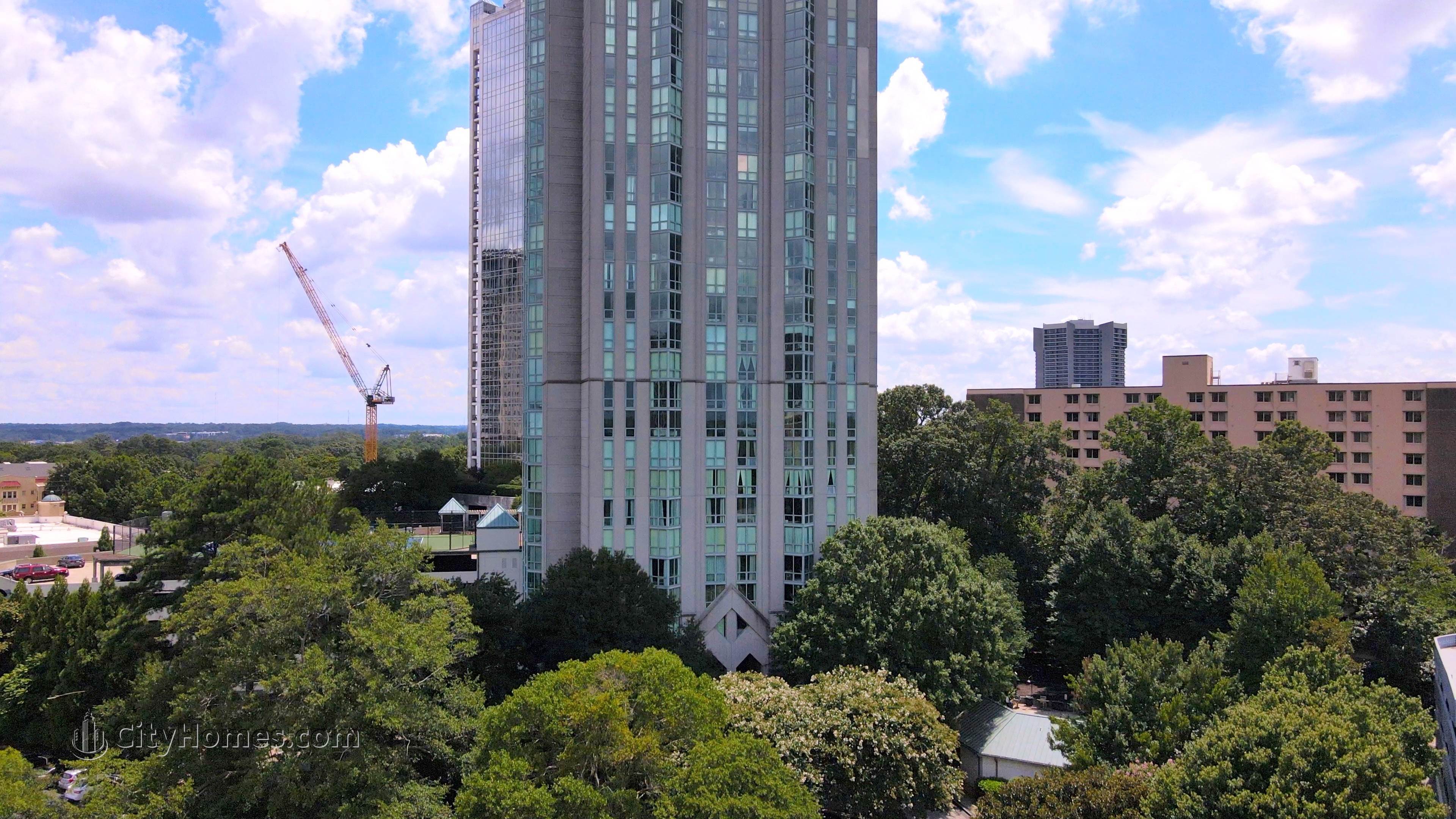 The Concorde κτίριο σε 2870 Pharr Court S NW, Peachtree Heights West, Atlanta, GA 30305