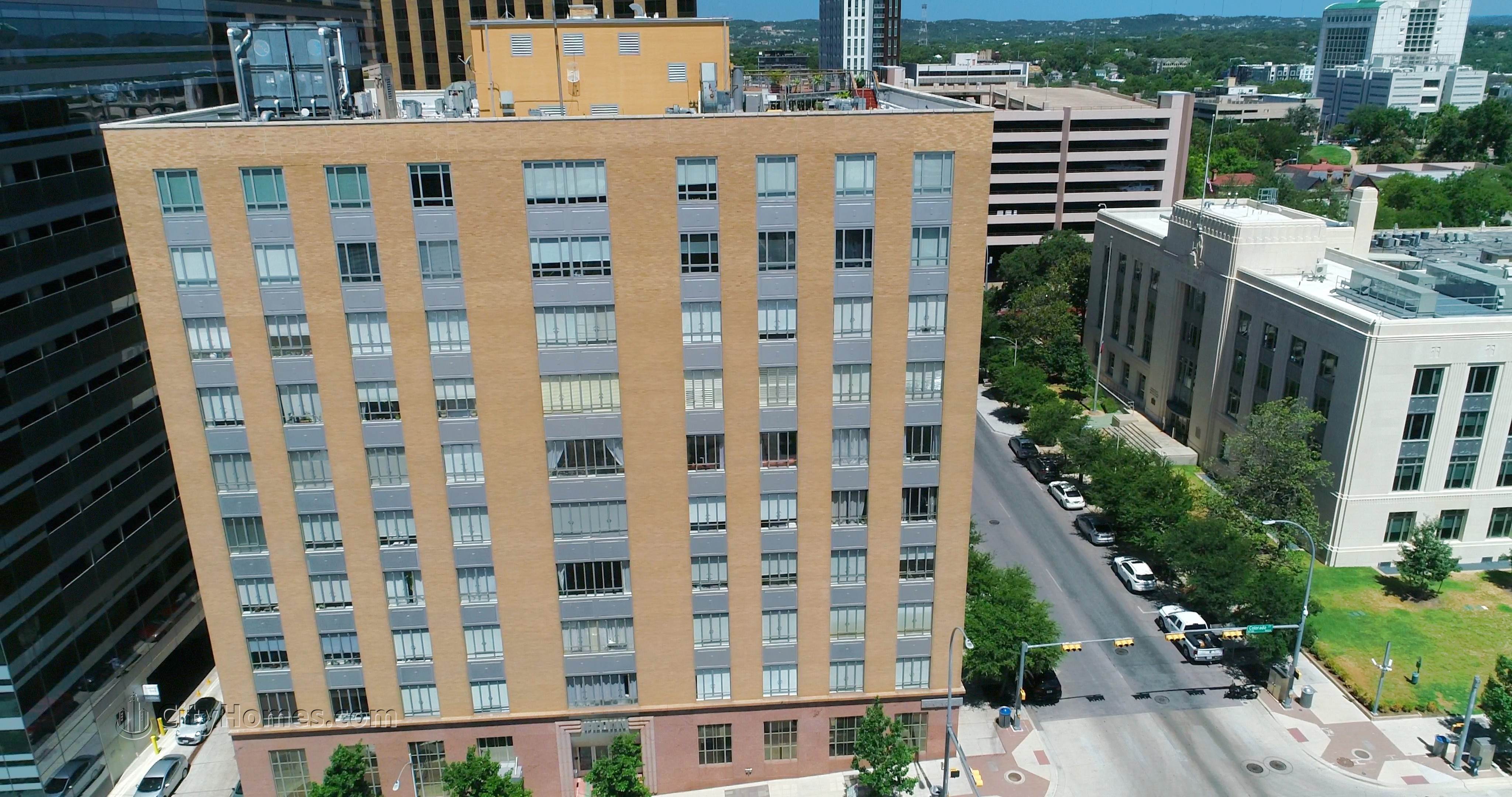 3. Brown Building xây dựng tại 710 Colorado St, Downtown Austin, Austin, TX 78701