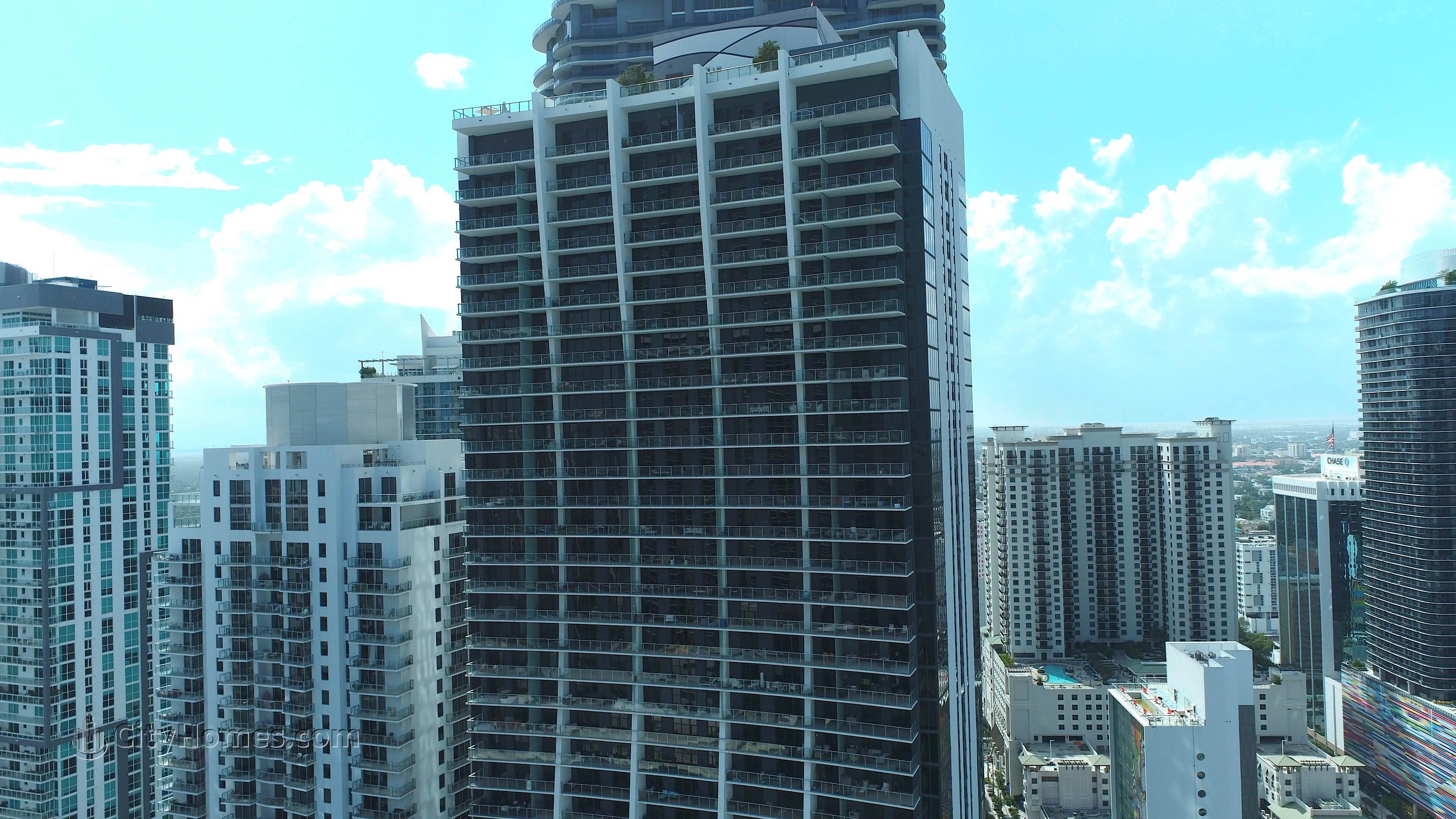 2. byggnad vid 1010 Brickell Avenue, Brickell, Miami, FL 33131