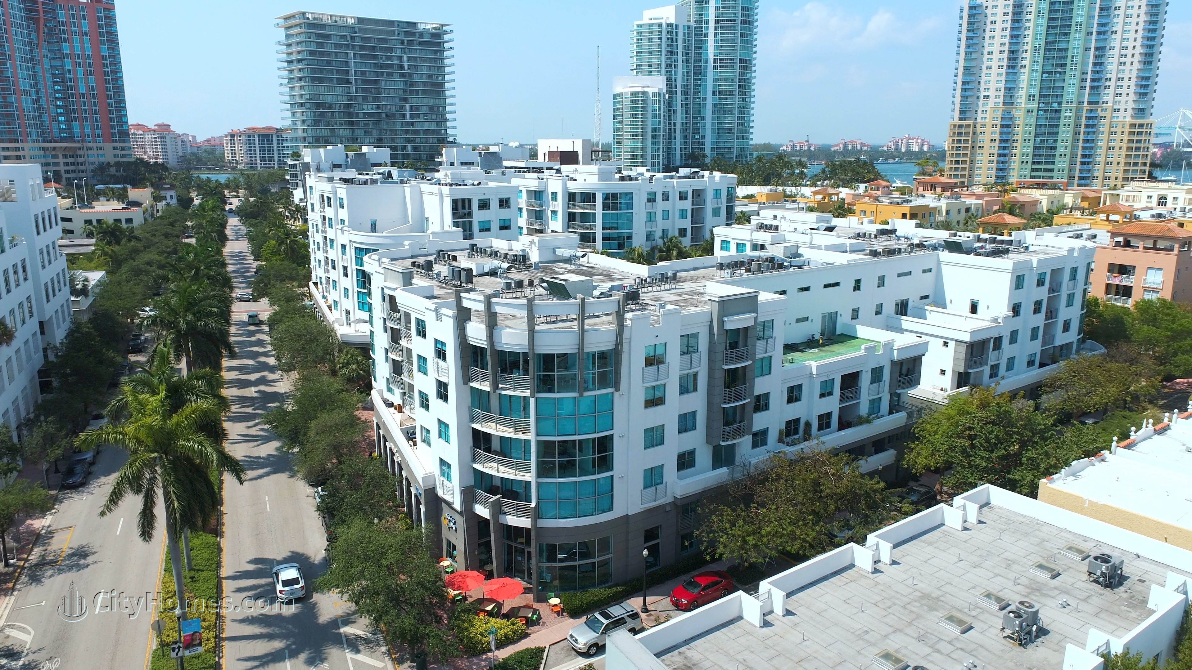 2. COSMOPOLITAN TOWERS xây dựng tại 110 Washington Ave, South of Fifth, Miami Beach, FL 33139