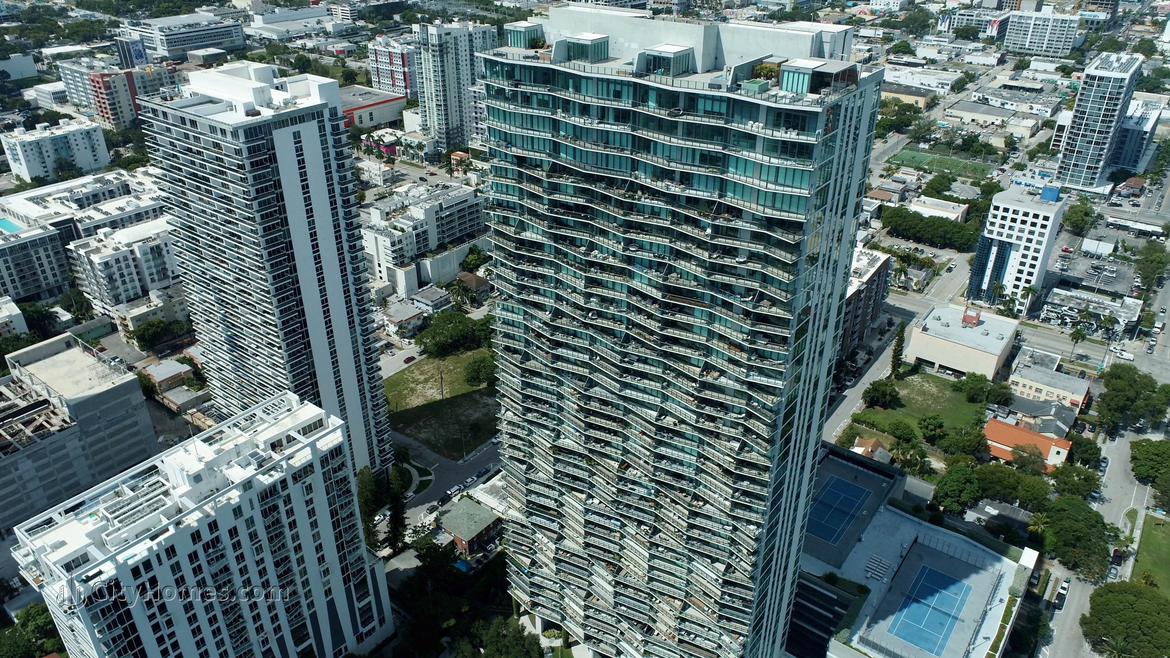 4. ICON Bay Gebäude bei 460 NE 28th Street, Edgewater, Miami, FL 33137