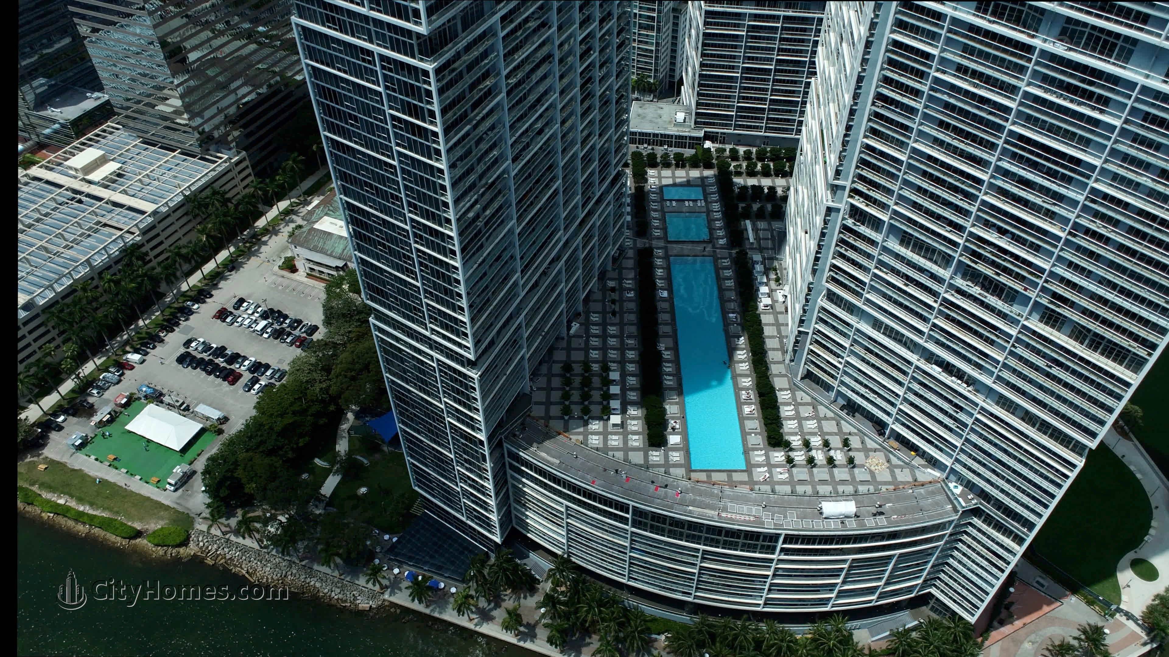 5. ICON Brickell Tower 1 gebouw op 465 And 475 Brickell Ave, Miami, FL 33131