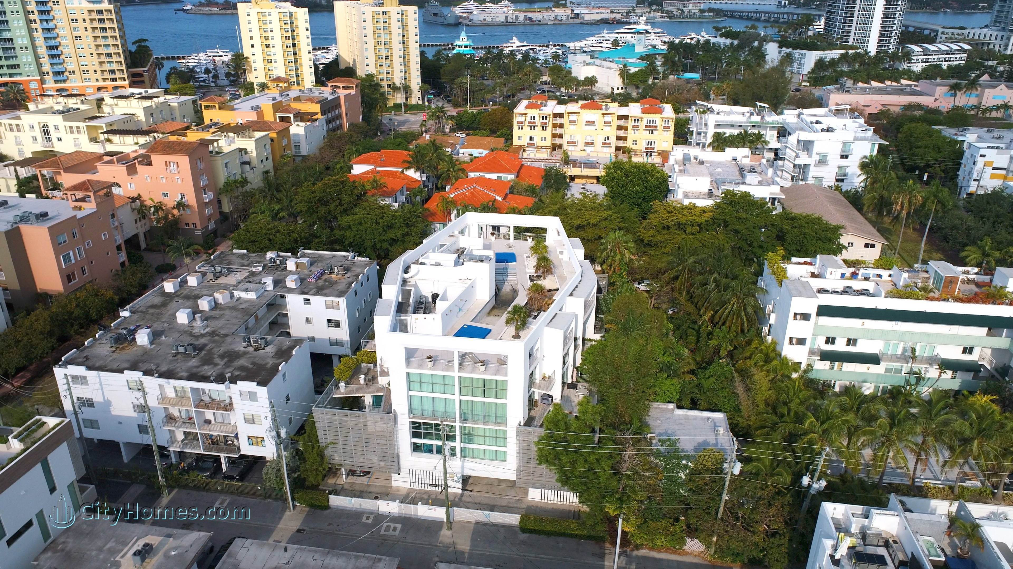 ILONA LOFTS κτίριο σε 221 Jefferson Ave, South of Fifth, Miami Beach, FL 33139