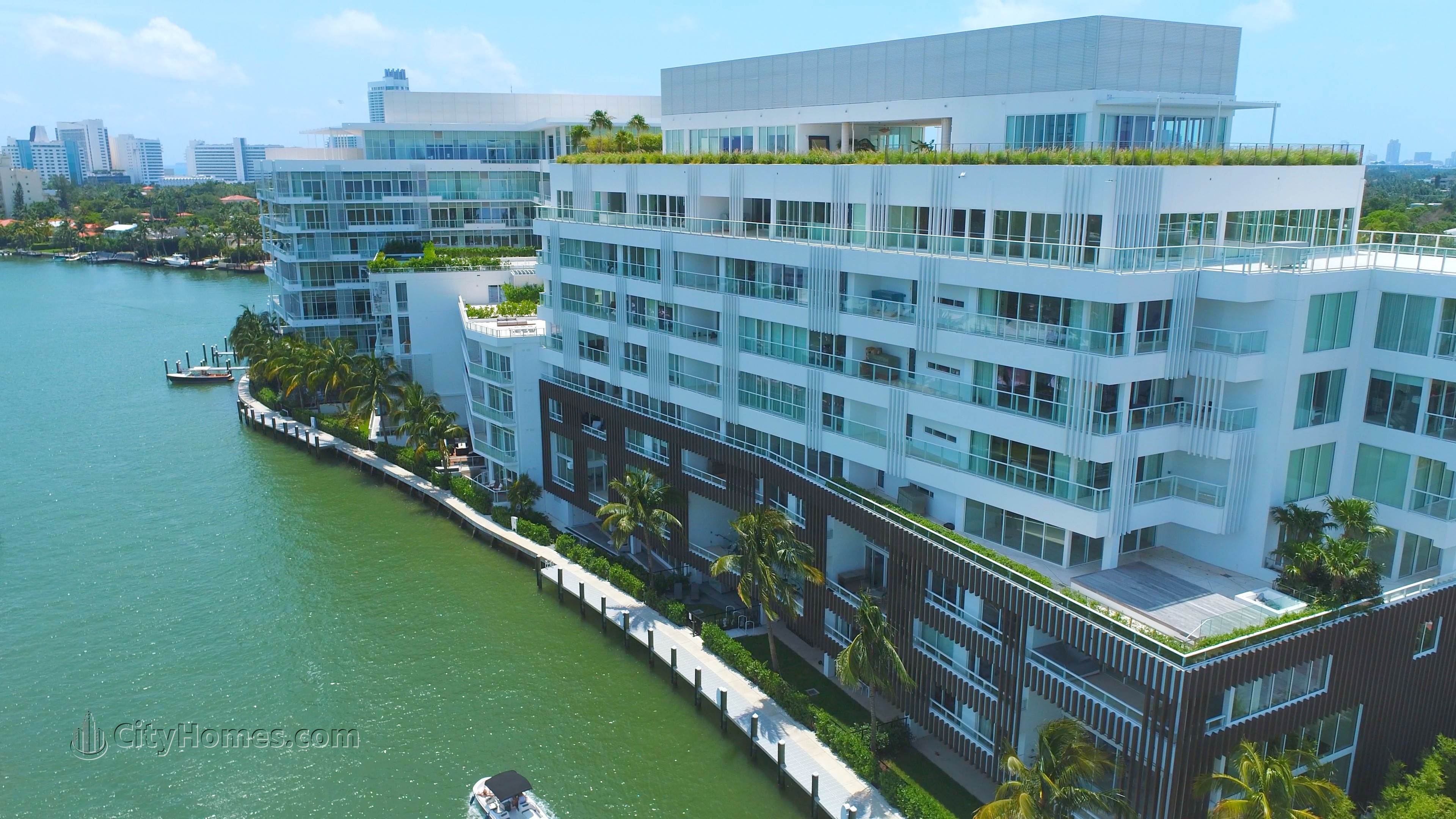 2. RITZ-CARLTON RESIDENCES xây dựng tại 4701 N Meridian Avenue, Nautilus, Miami Beach, FL 33140