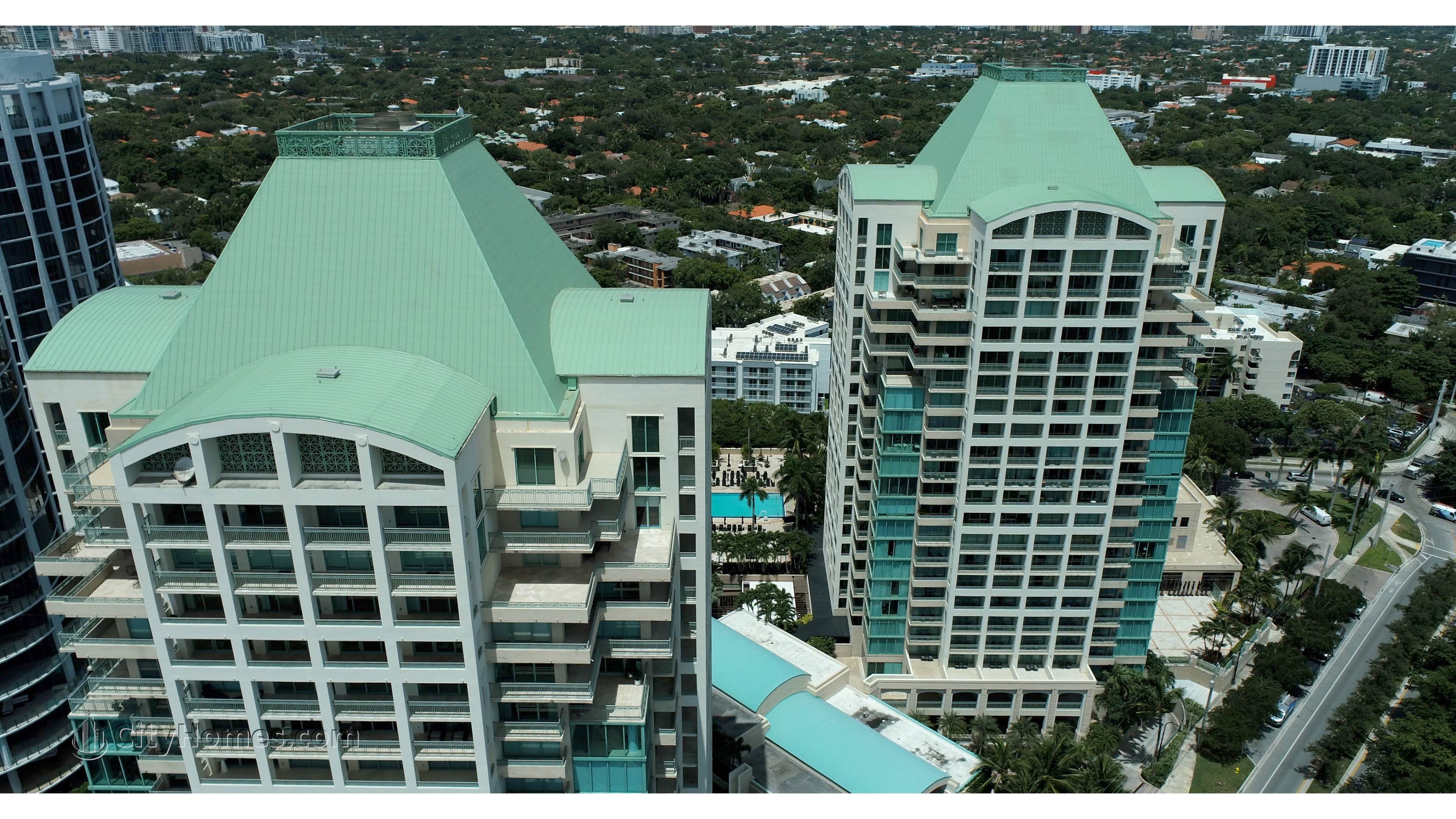 4. Ritz-Carlton Coconut Grove建于 3300 And 3350 SW 27th Avenue, 迈阿密, FL 33133