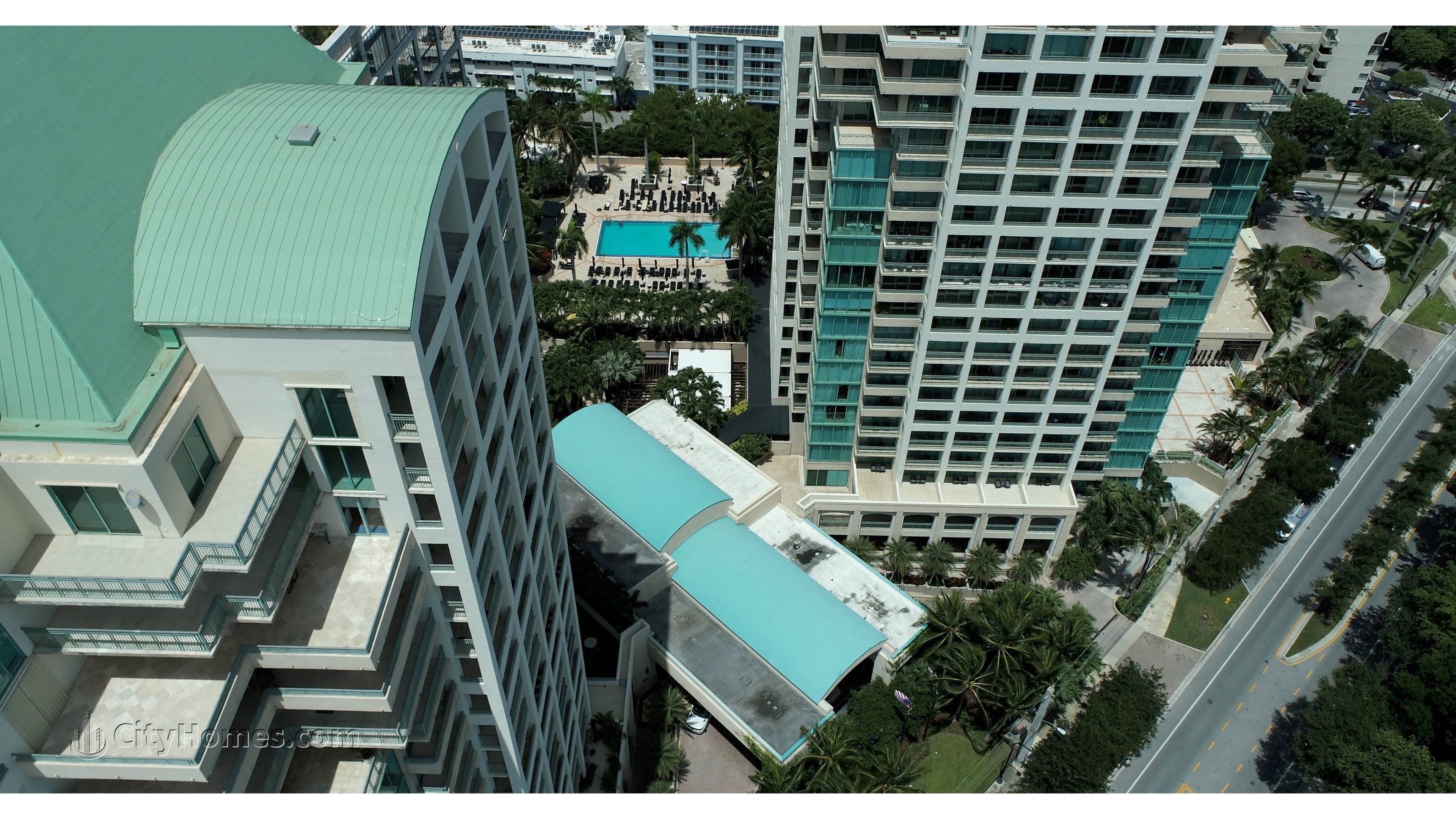 5. Ritz-Carlton Coconut Grove建于 3300 And 3350 SW 27th Avenue, 迈阿密, FL 33133