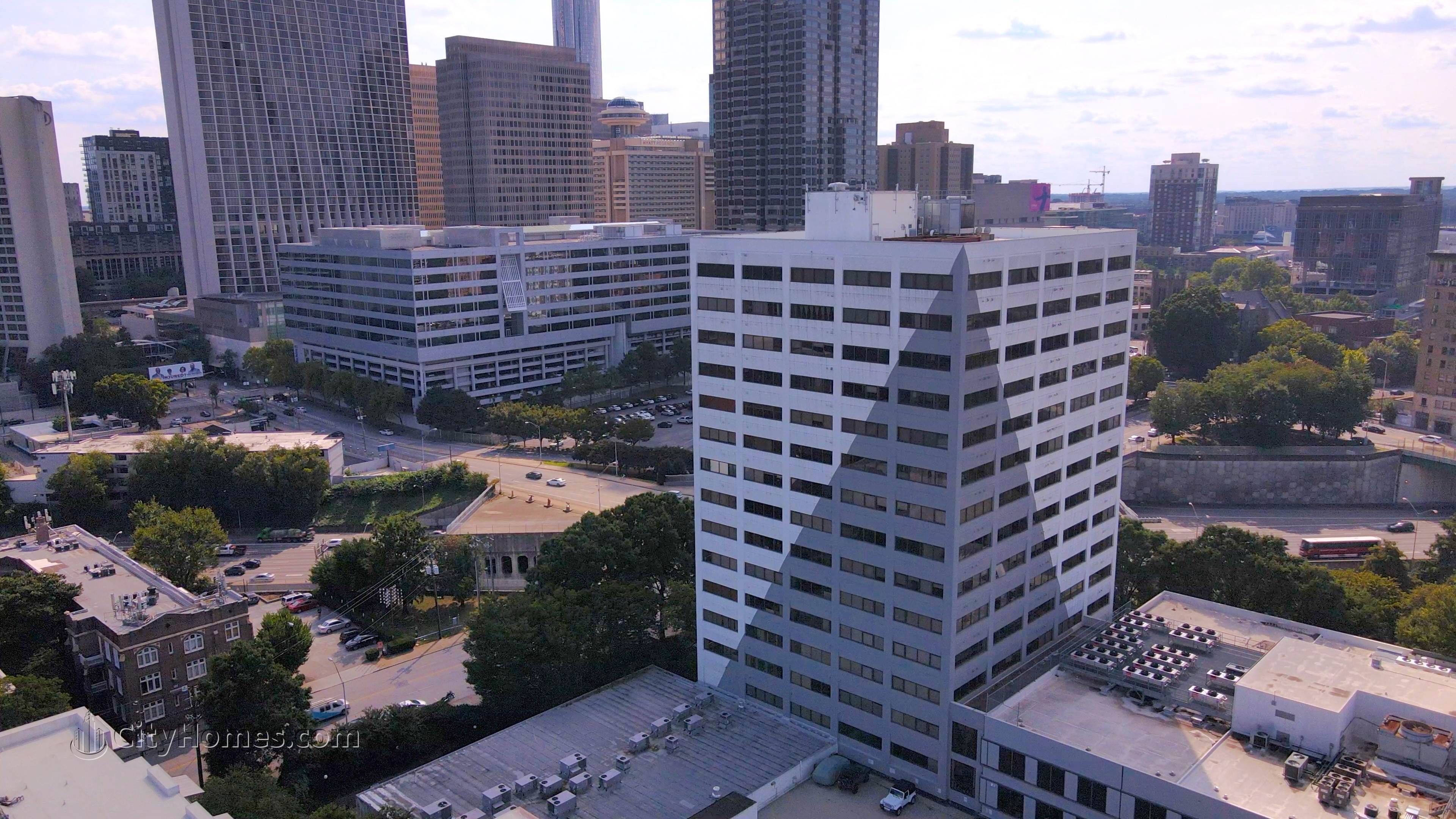 5. Renaissance Lofts edificio a 120 Ralph Mcgill Blvd NE, Downtown Atlanta, Atlanta, GA 30308