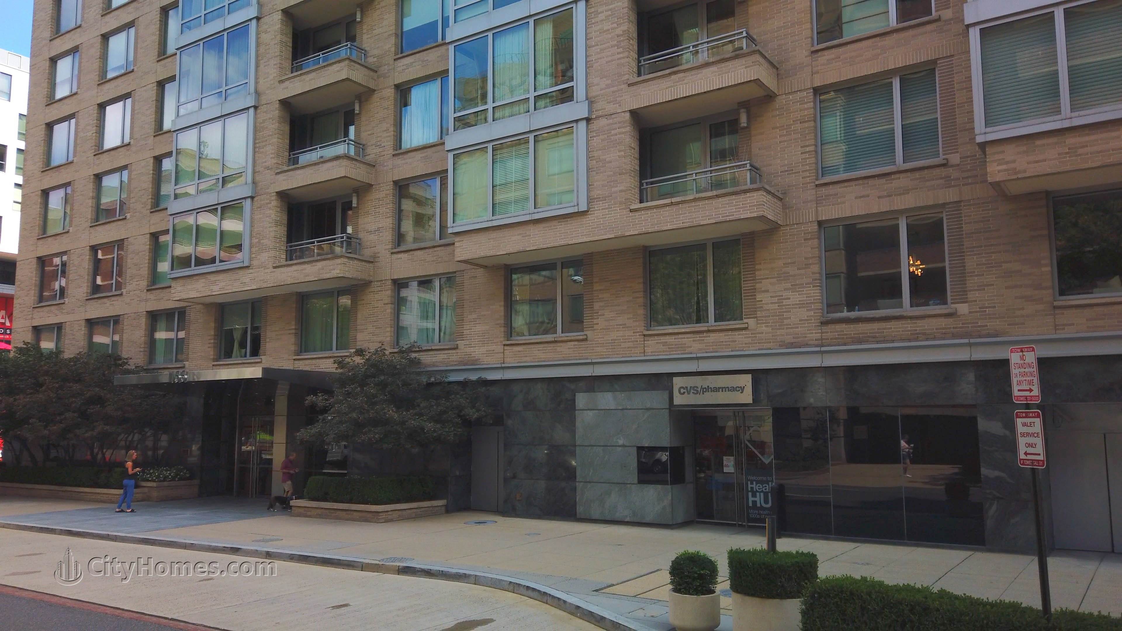 5. The Ritz-Carlton Washington gebouw op 1111 & 1155 23rd Street NW, West End, Washington, DC 20037