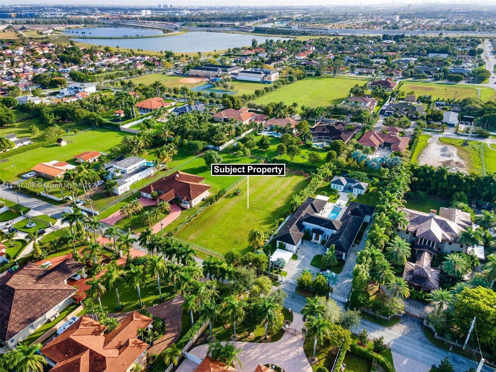 土地 為 出售 在 Miami, FL 33182
