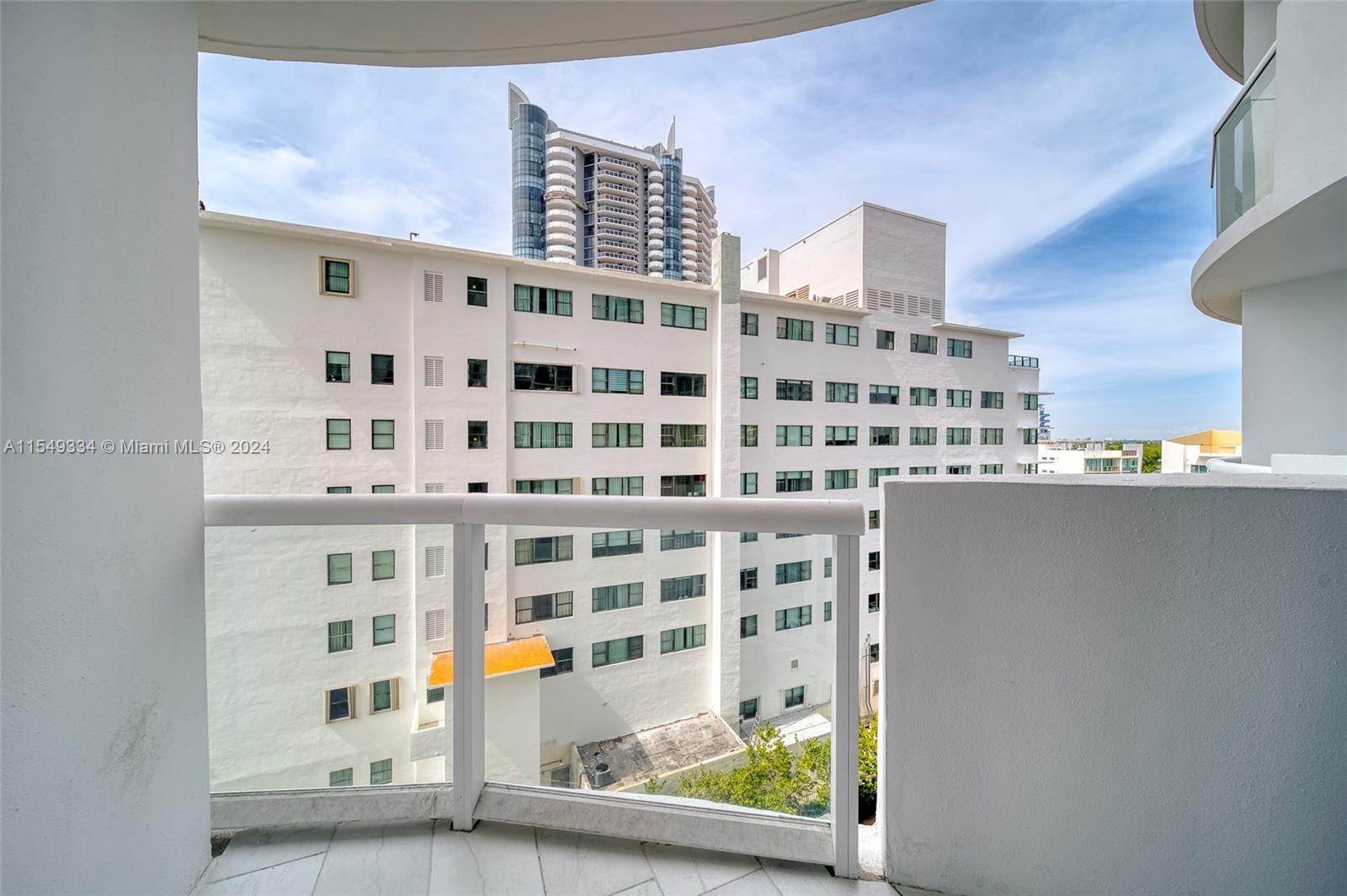 Condominium pour l Vente à North Beach, Miami Beach, FL 33141