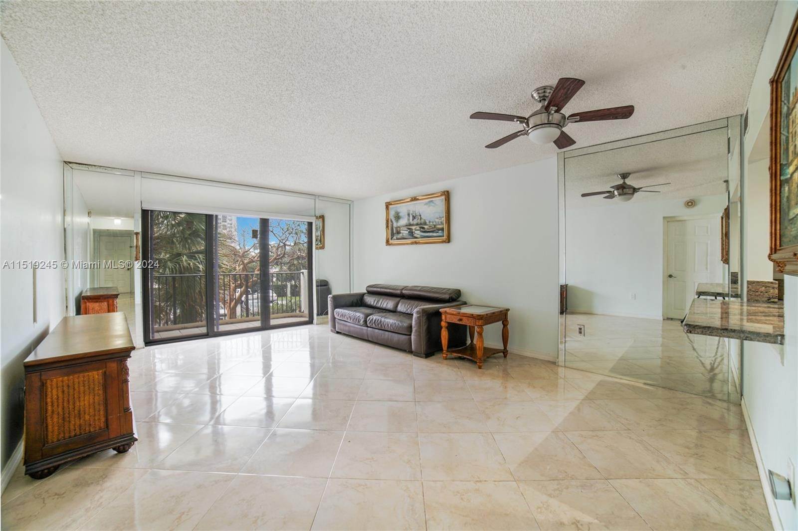 Condominium for Sale at Hollywood, FL 33019