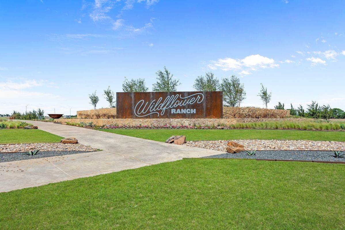 2. Wildflower Ranch здание в 1009 Canuela Way, Fort Worth, TX 76247