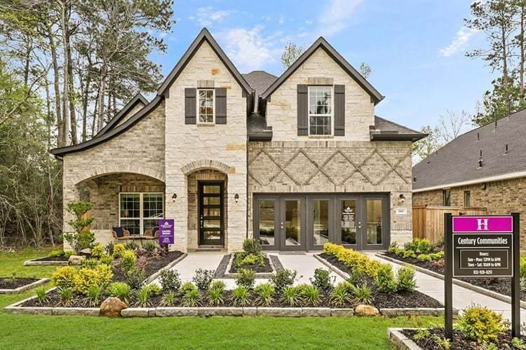 The Woodlands Hills xây dựng tại 144 Founders Grove Loop, Willis, TX 77318