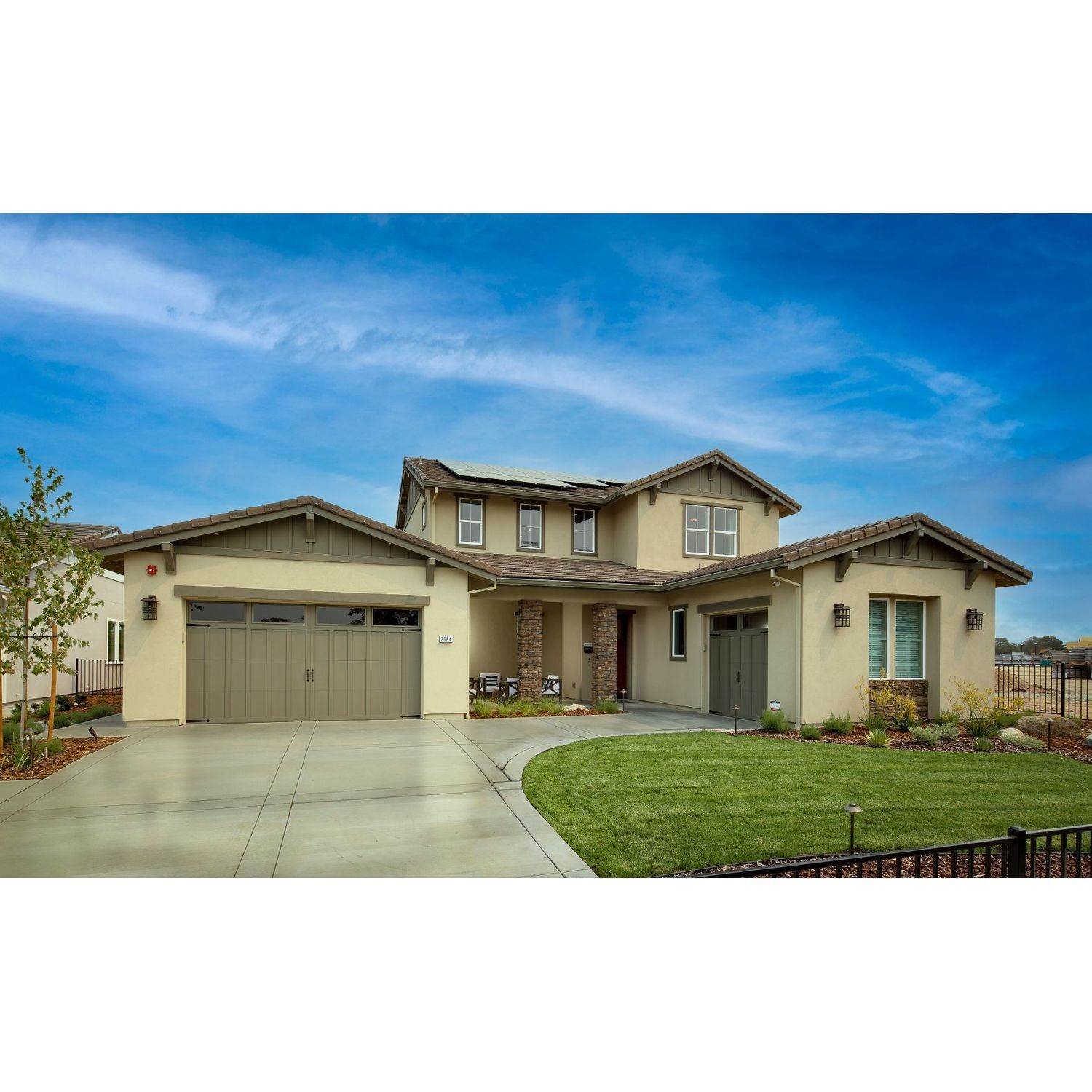 17. Turkey Creek Estates xây dựng tại 2036 Pinehurst Drive, Lincoln, CA 95648
