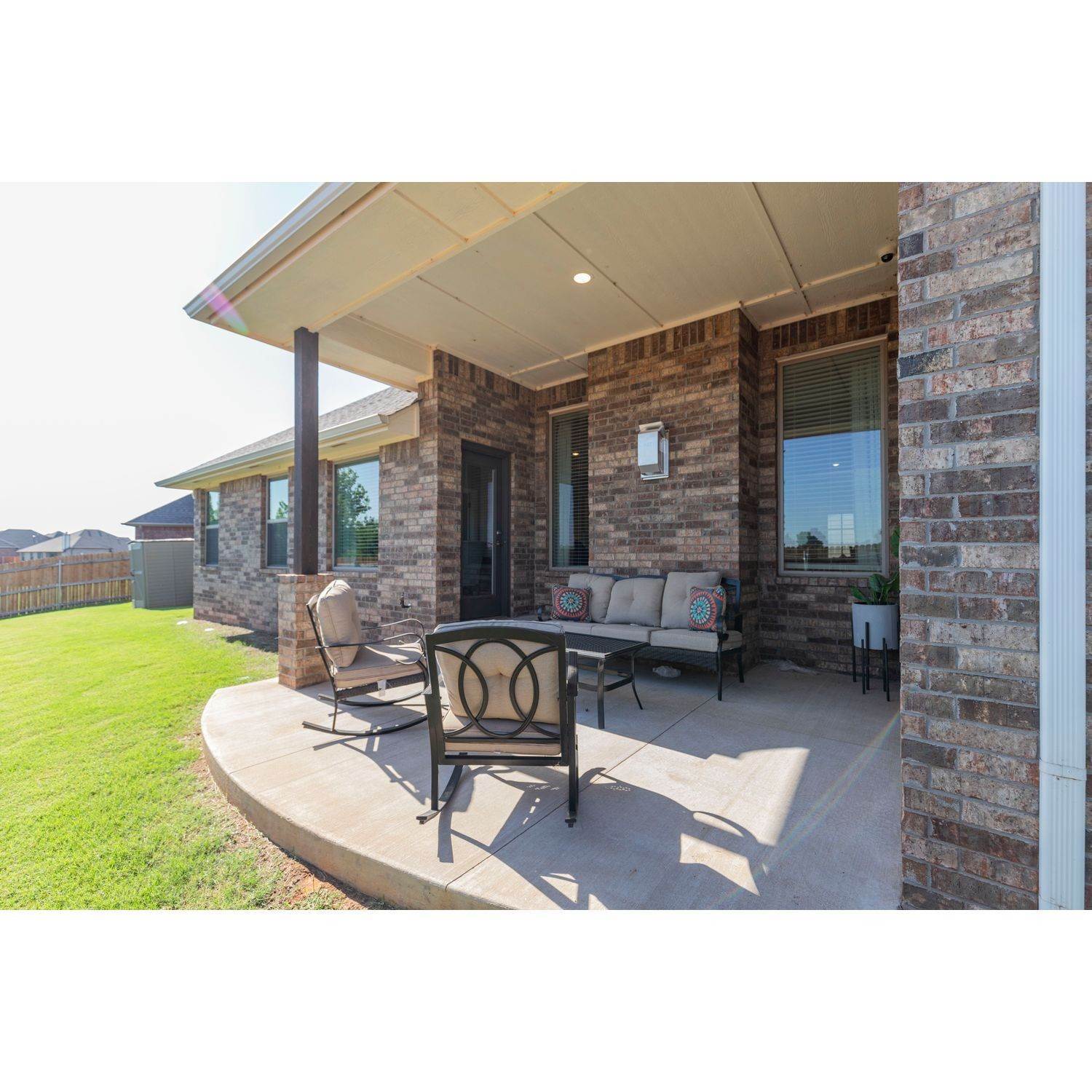 46. Canyons建於 10533 SW 52nd St, Mustang, OK 73064