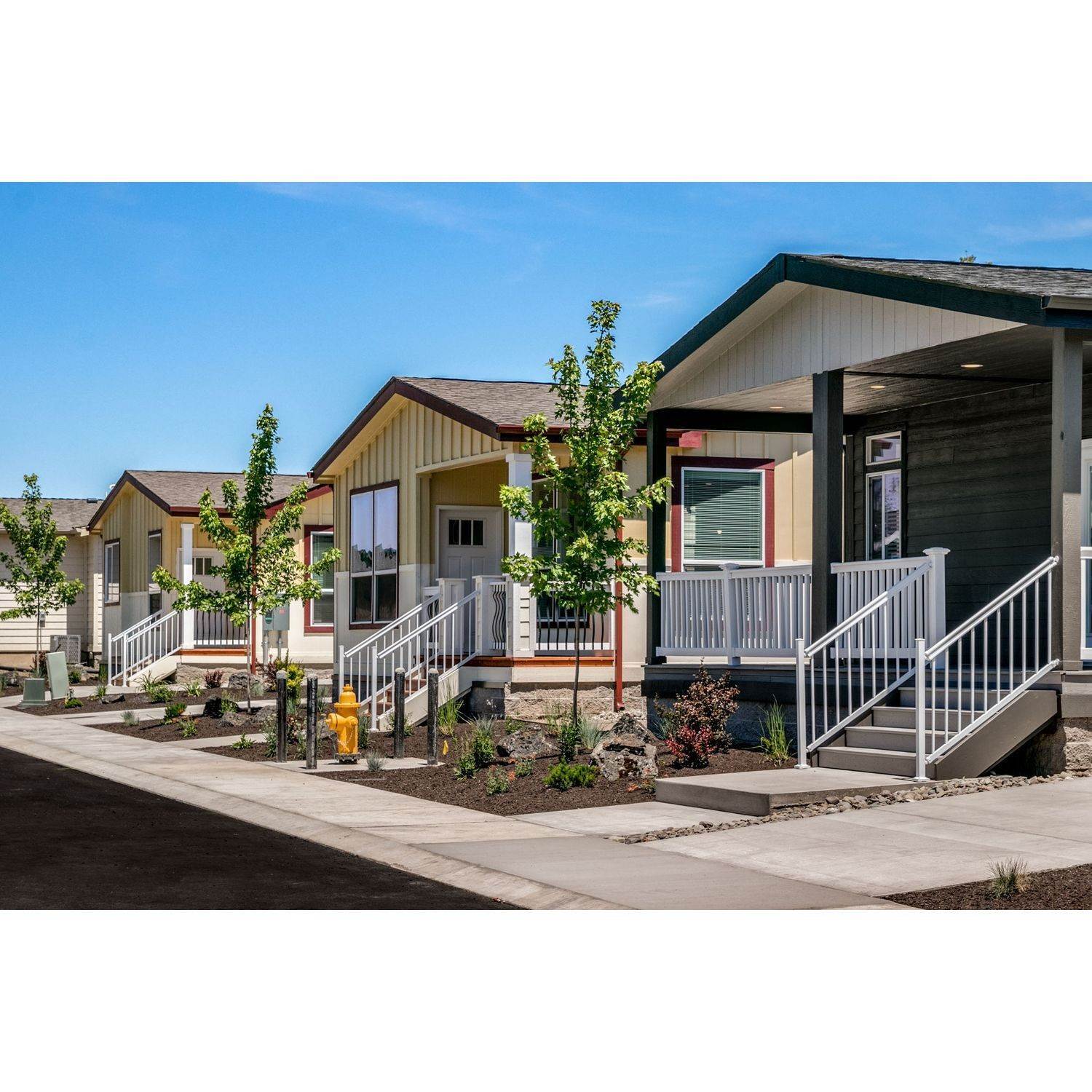 28. building at 63700 Cascade Village Drive, Bend, OR 97701