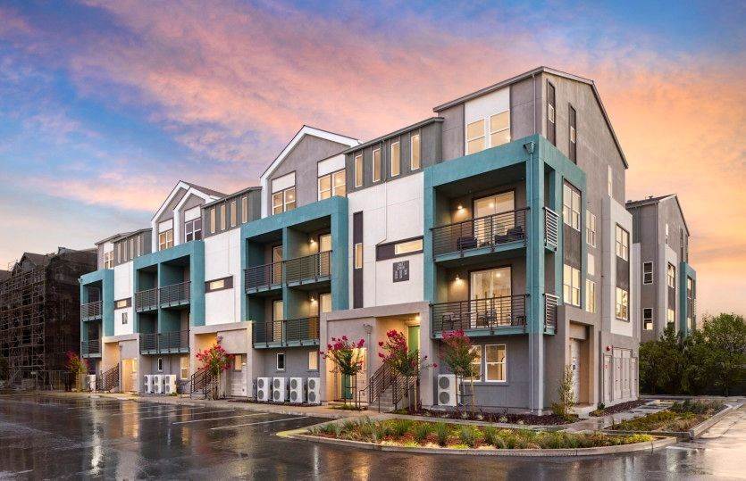 Condominium voor Verkoop op Plaza At Central 3163 Amaranth Dr., San Jose, CA 95117