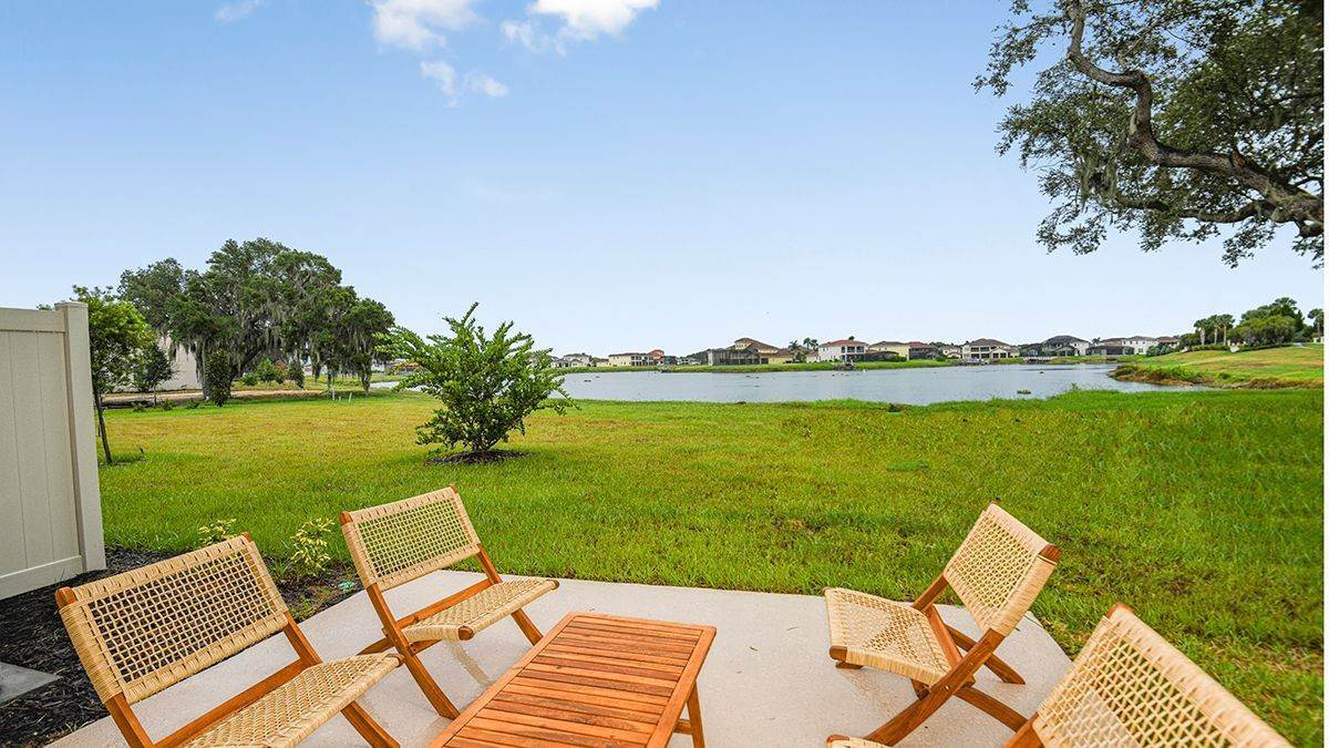 43. 3667 Circle Hook Street, Kissimmee, FL 34746에 The Townhomes at Bellalago 건물