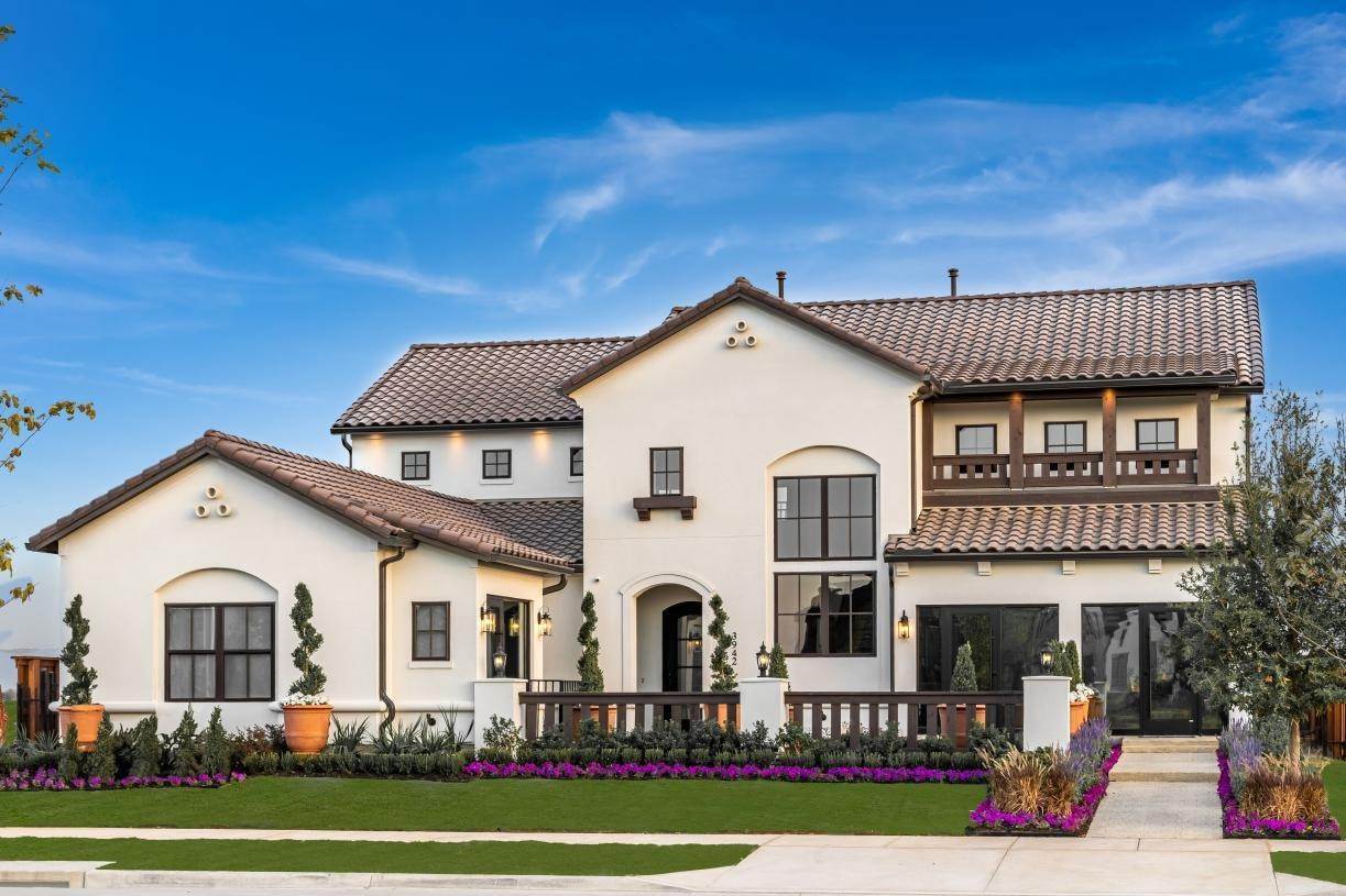 6. Toll Brothers at Fields - Summit Collection edificio en 3942 Grapeseed Dr, Frisco, TX 75034